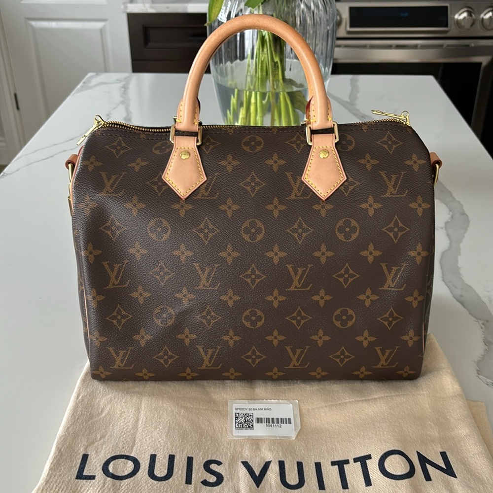 🍭SOLD 🍭Louis Vuitton Speedy Bandouliere 30